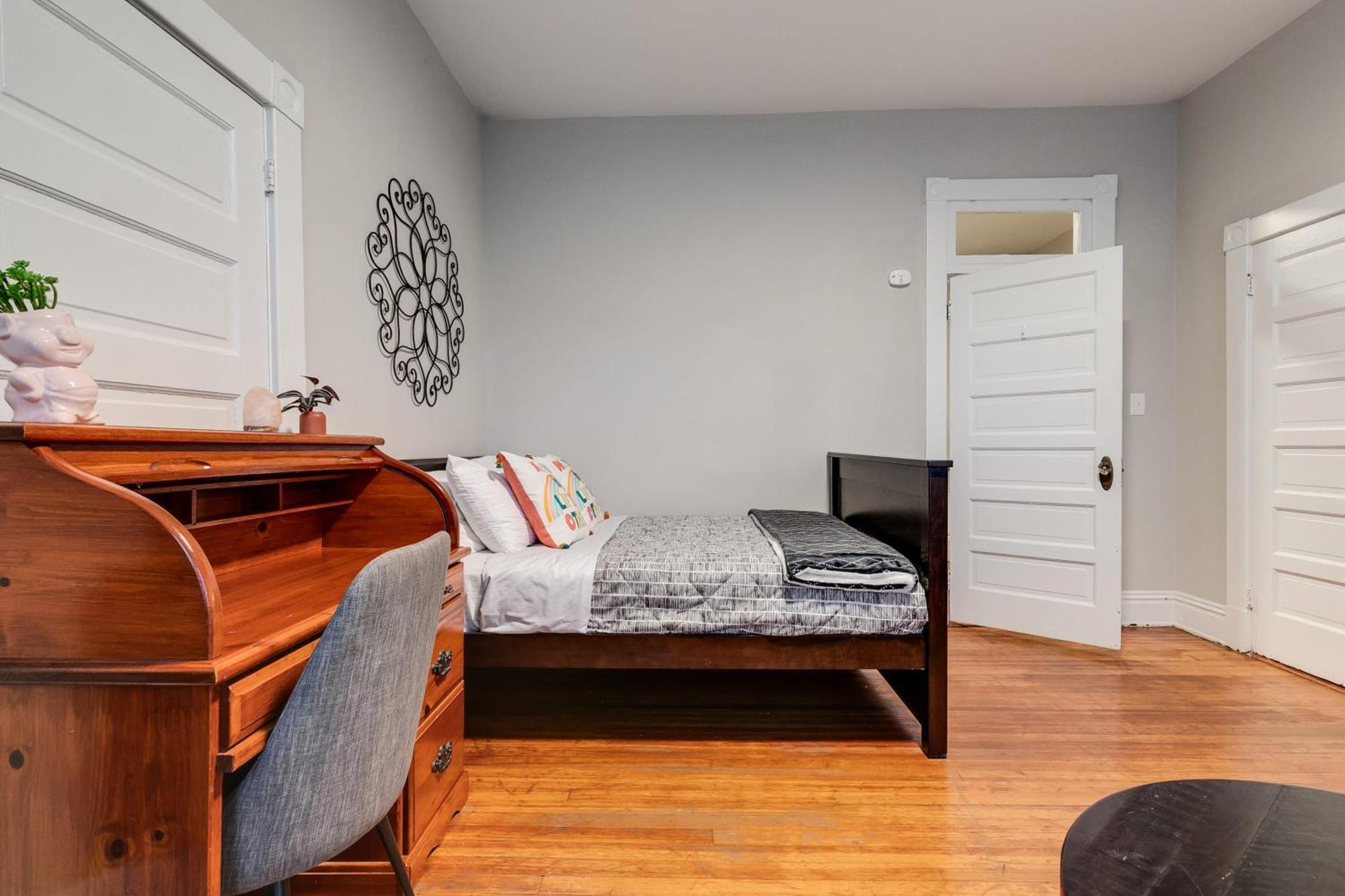 E2 Centrally Located In Carytown Fully Fenced Richmond Exterior foto